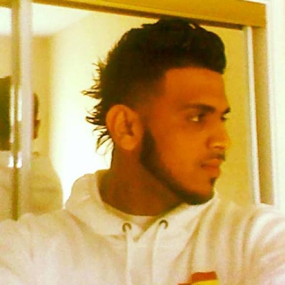 Meet your Posher, Jasveer - Picture 1 of 1